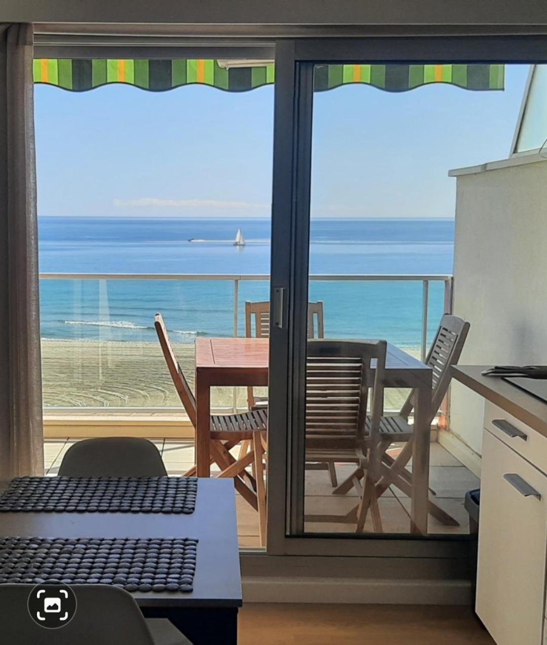 Happy 7 Appartement Canet-en-Roussillon Buitenkant foto